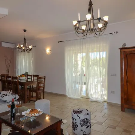 Nona Marija Sveti Lovreč Pazenatički